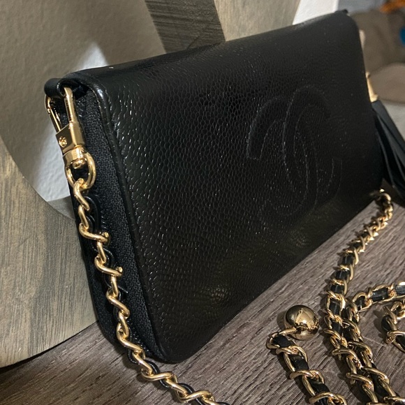 ⚜️💋Chanel Timeless WOC Pearl Crush Crossbody Chain Black / Gold Tone - Picture 5 of 15